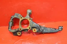 Кулак поворотный передний левый Land Rover