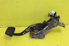 Педаль тормоза Lexus IS 2 2005-2013