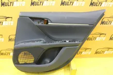 Обшивка двери задняя правая Toyota Camry 70 2018-