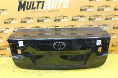 Крышка багажника Toyota Avensis 3 2008-2011