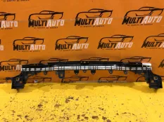 Кронштейн радиатора передний Mercedes C-Classe