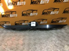 Накладка крышки багажника задняя Toyota Camry 50