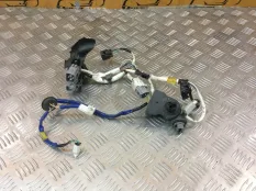 Корректор фары Toyota Land Cruiser 200 2007-