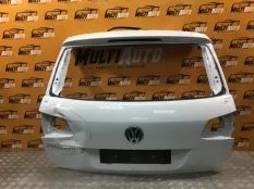 Крышка багажника Volkswagen Touareg 2 2010-2018