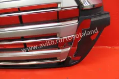 Решетка радиатора передняя Toyota Land Cruiser 200