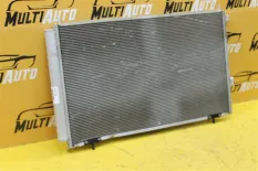 Радиатор кондиционера передний Toyota Rav4 CA40