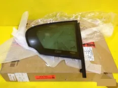 Форточка двери задняя правая BMW 7 Series F02