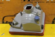 Фонарь противотуманный задний правый Toyota Land