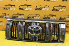 Решетка радиатора Toyota Land cruiser Prado 150
