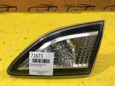 Фонарь внутренний правый Mazda 3 BL 2008-2016
