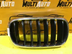 Решетка радиатора правая BMW X5 F15 2013-2019