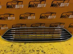 Решетка радиатора Ford Focus 3 2014-2018