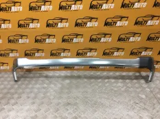 Хром решетки радиатора передний Lexus LX 3