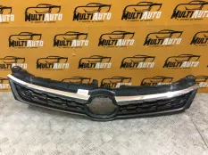 Решетка радиатора Toyota Camry 55 2017-2020