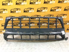 Решетка радиатора передняя Porsche Macan 95B