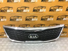 Решетка радиатора Kia Sorento 2 2012-2015