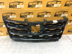 Решетка радиатора Toyota Fortuner 2 AN160 2020-
