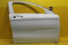 Дверь передняя правая Mercedes GLA X156 2014-2019