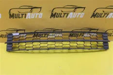 Решетка в бампер передняя Skoda Rapid 1 2012-2017