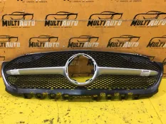 Решетка радиатора Mercedes A-Classe W177 2018-2020