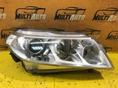 Фара правая Suzuki Vitara 2 2014-2020