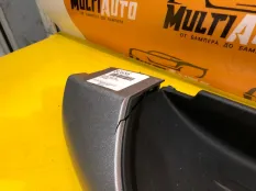 Накладка порога левая Toyota Hilux 8 2015-2020