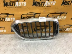 Решетка радиатора передняя правая BMW 5 Series G30