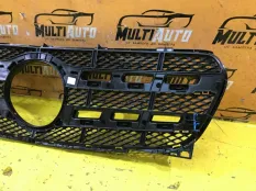 Решетка радиатора Mercedes GLA X156 2017-2020