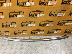 Хром решетки радиатора передний Toyota Highlander