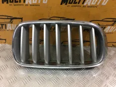 Решетка радиатора передняя правая BMW X5 F15