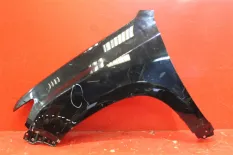 Крыло переднее левое Toyota Land Cruiser Prado 150