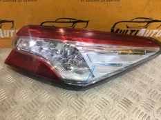 Фонарь задний правый Toyota Camry 70 2017-2021