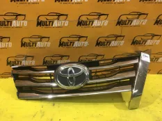 Решетка радиатора Toyota Fortuner 2 AN160