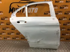 Дверь задняя правая Mercedes C classe W205