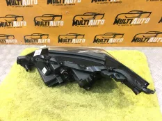 Фара передняя правая Toyota Camry 70 2017-2020