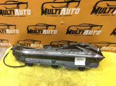 Дневной ходовой огонь передний правый Lexus NX 1