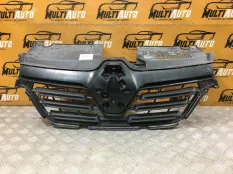 Решетка радиатора Renault Logan 2 2018-2020