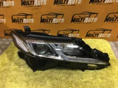 Фара передняя правая Toyota Camry 70 2017-2020