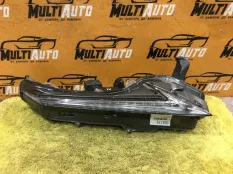 Дневной ходовой огонь передний правый Lexus NX 1