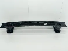 усилитель бампера Mercedes CLA