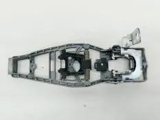 Кронштейн ручки Volkswagen Transporter