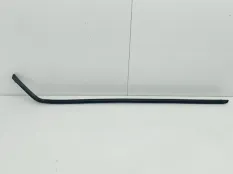 молдинг стекла Volkswagen Transporter