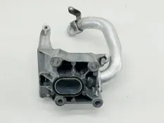 Кронштейн компрессора кондиционера Volkswagen Touareg 2