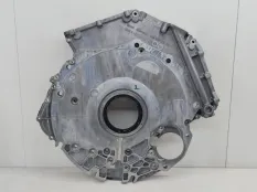 крышка двигателя Volkswagen Touareg 2