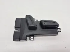 Кнопка регулировки сиденья Volkswagen Touareg 2