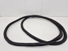 Уплотнитель двери Mercedes A180