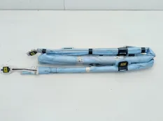 Шторка безопасности Mercedes A180