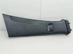 Обшивка стойки Mercedes A180