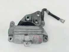 Опора Кпп Mercedes A180