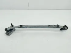 Трапеция стеклоочистителя Mercedes A180